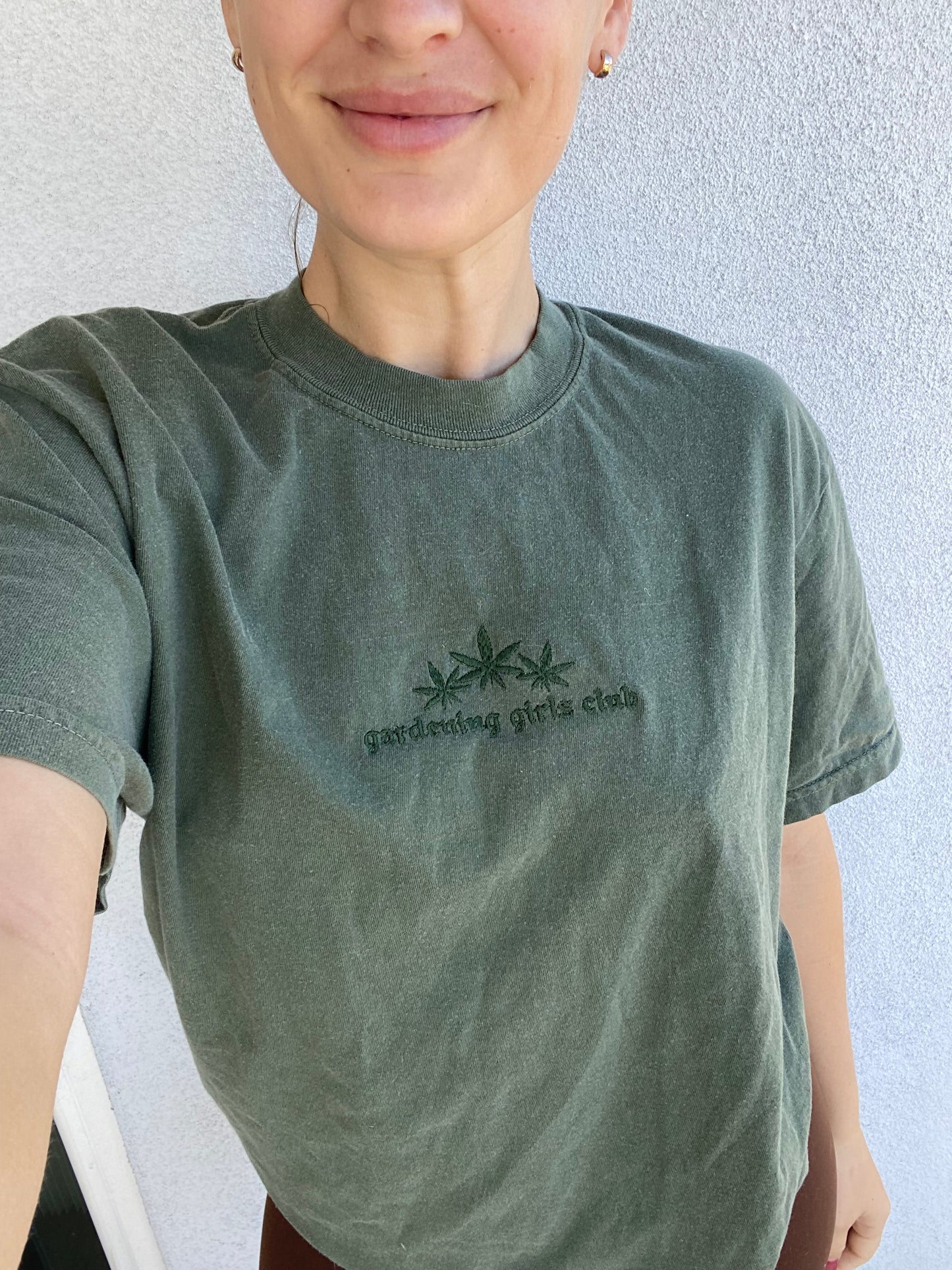 Gardening girls club tee
