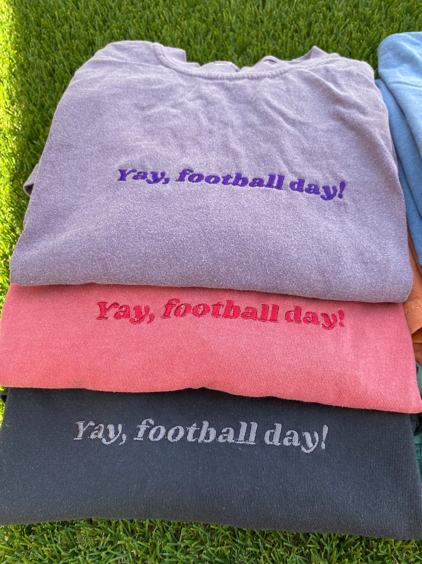 Yay, football day! T-shirt (SIX colors)